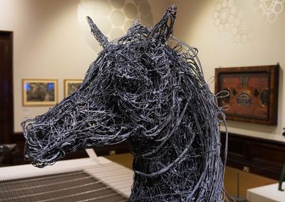 Horse wire